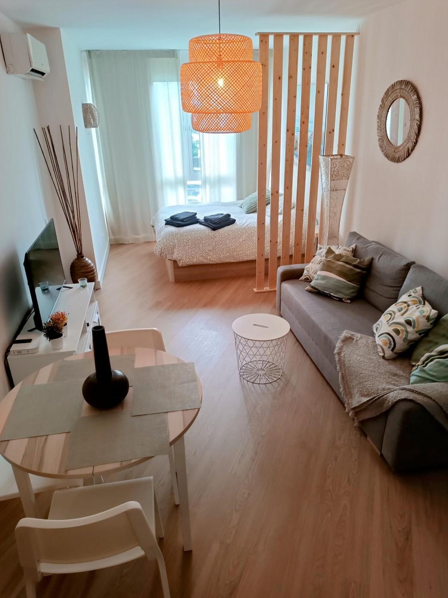 Estudio Melmar En Playamar Torremolinos Exteriér fotografie